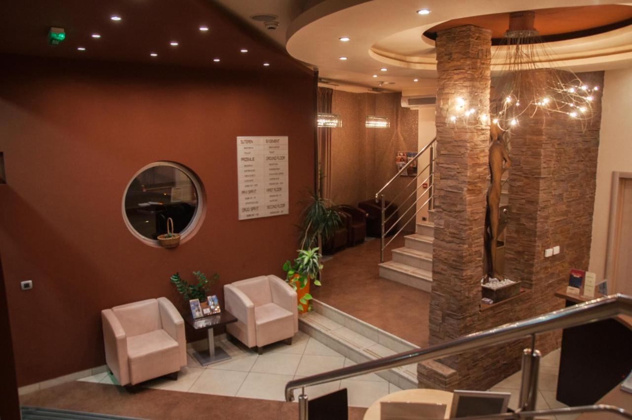Garni Hotel Vigor - Ev Station Novi Sad Exterior foto